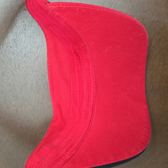 SUPREME Visor Cap Red and Black Battleground Racing Speedway - Picture 4 of 4